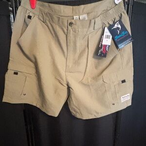 Khaki Men's Cargo Shorts